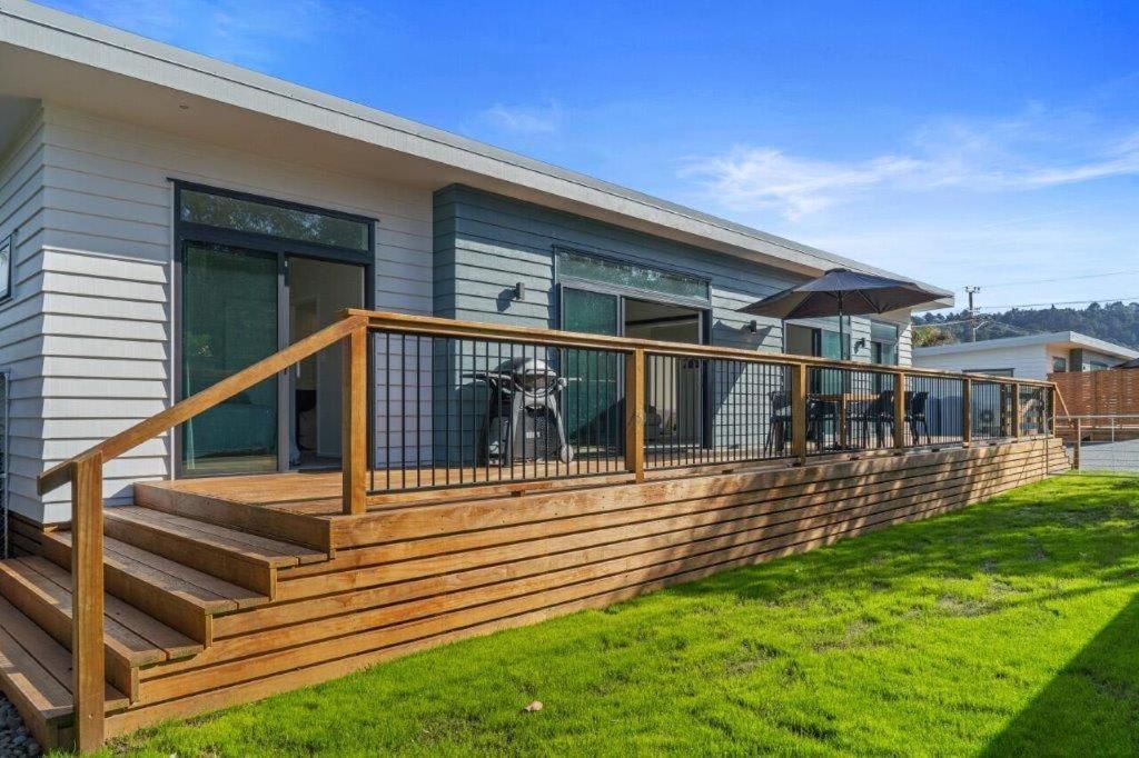 Recline On Leo Villa Waihi Bagian luar foto